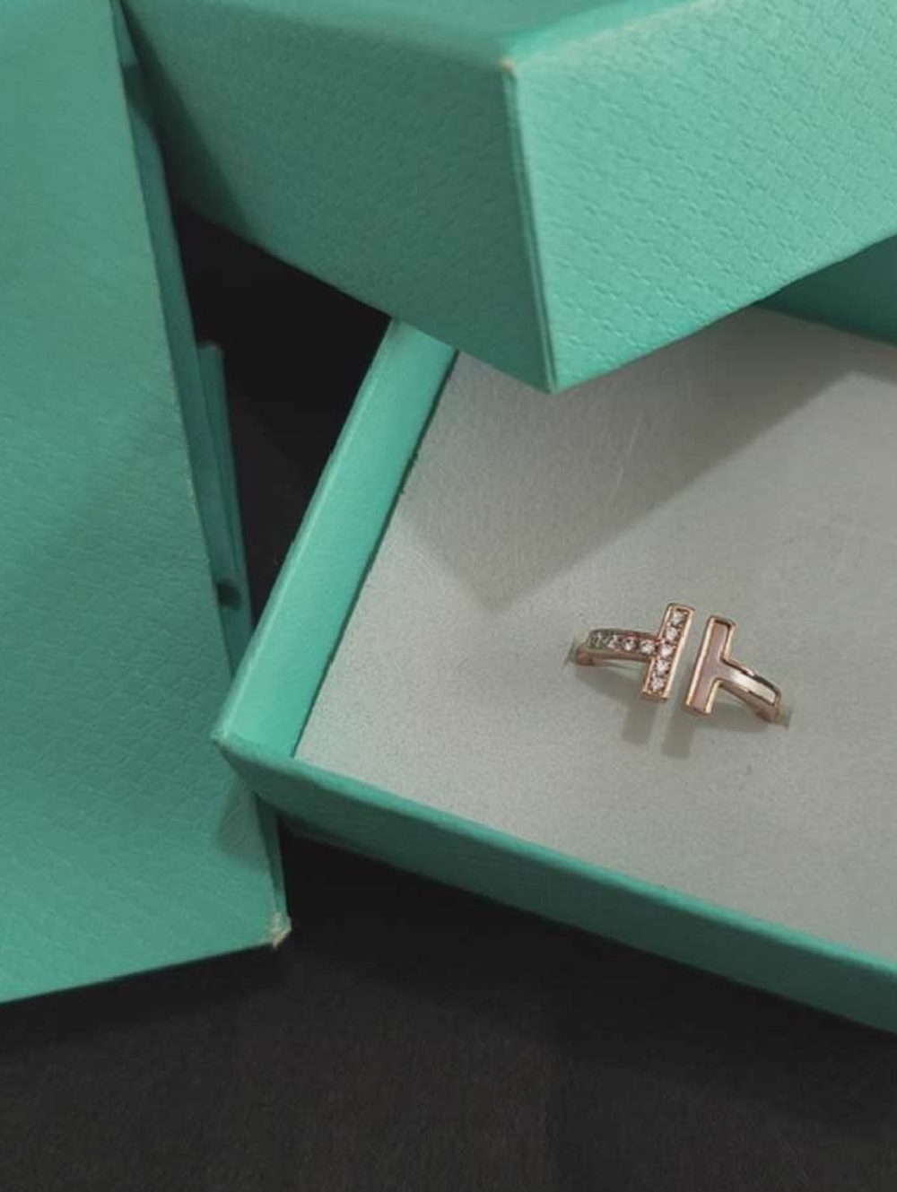 Tiffany Diamond And Mother-Of-Pearl Inlaid 18k Rose Gold Ring - Picture 1 of 6